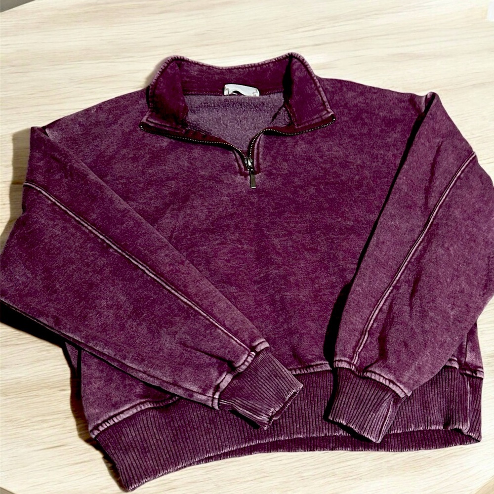 Quarter zip sweatshirt